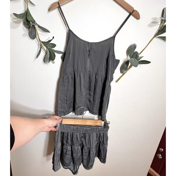 Danskin Gray Tank PJ Set LAST CALL - Picture 2 of 8